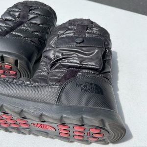 North Face puffer boots